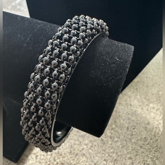Women’s Bracelet Black Metal Bangle Bracelet - Picture 3 of 5